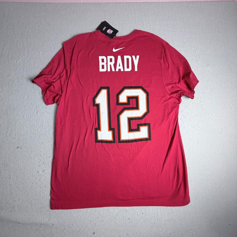 NWT Tom Brady Tampa Bay Buccaneers Nike T Shirt 2XL Football NFL Retired NEW
